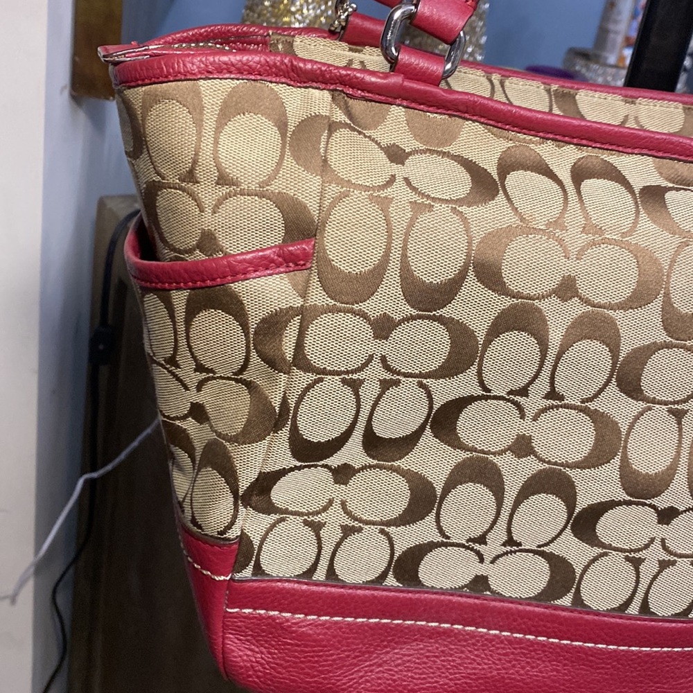 Genuine Coach Park Signature Carrie Tote F23297 - Picture 10 of 16